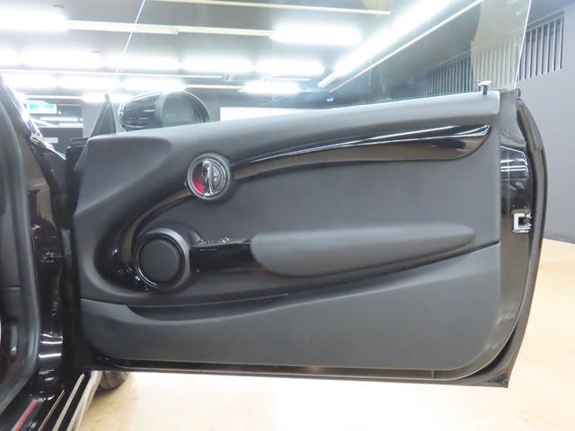 ＭＩＮＩ ジョンクーパーワークス　３ＤＯＯＲ／ジョンクーパーワークス／アダプティブクルーズコントロール／衝突軽減ブレーキ／純正ナビゲーション／純正バックカメラ／ＬＥＤヘッドライト／ＡＵＴＯライト／ＡＵＴＯワイパー／ＥＴＣ付（44枚目）