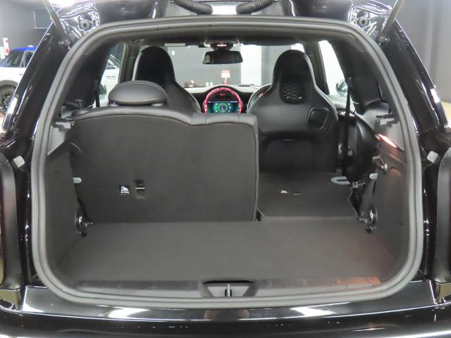 ＭＩＮＩ ジョンクーパーワークス　３ＤＯＯＲ／ジョンクーパーワークス／アダプティブクルーズコントロール／衝突軽減ブレーキ／純正ナビゲーション／純正バックカメラ／ＬＥＤヘッドライト／ＡＵＴＯライト／ＡＵＴＯワイパー／ＥＴＣ付（47枚目）