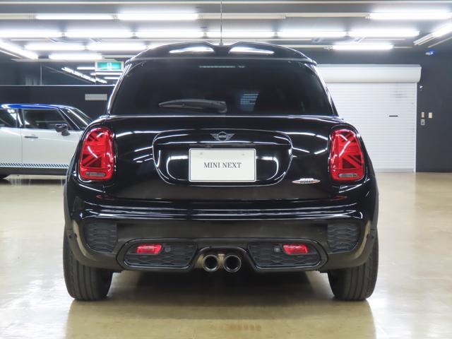 ＭＩＮＩ ジョンクーパーワークス　３ＤＯＯＲ／ジョンクーパーワークス／アダプティブクルーズコントロール／衝突軽減ブレーキ／純正ナビゲーション／純正バックカメラ／ＬＥＤヘッドライト／ＡＵＴＯライト／ＡＵＴＯワイパー／ＥＴＣ付（55枚目）