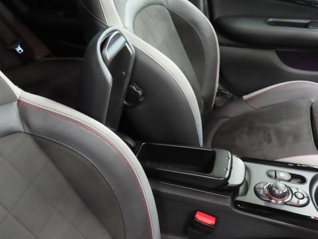 MINI クーパーSD クラブマン エッセンシャル・トリム クラブマン/インディアンサマーレッド/認定中古車/アダプティブクルーズコントロール/衝突軽減ブレーキ/純正ナビゲーション/純正バックカメラ/LEDヘッドライト/ETC付/シートヒーター/オットマン(13枚目)