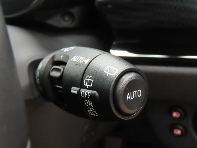 MINI クーパーSD クラブマン エッセンシャル・トリム クラブマン/インディアンサマーレッド/認定中古車/アダプティブクルーズコントロール/衝突軽減ブレーキ/純正ナビゲーション/純正バックカメラ/LEDヘッドライト/ETC付/シートヒーター/オットマン(19枚目)