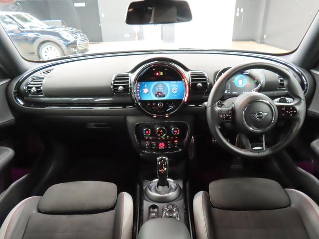 MINI クーパーSD クラブマン エッセンシャル・トリム クラブマン/インディアンサマーレッド/認定中古車/アダプティブクルーズコントロール/衝突軽減ブレーキ/純正ナビゲーション/純正バックカメラ/LEDヘッドライト/ETC付/シートヒーター/オットマン(42枚目)