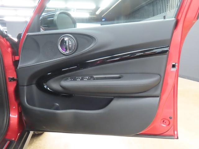 MINI クーパーSD クラブマン エッセンシャル・トリム クラブマン/インディアンサマーレッド/認定中古車/アダプティブクルーズコントロール/衝突軽減ブレーキ/純正ナビゲーション/純正バックカメラ/LEDヘッドライト/ETC付/シートヒーター/オットマン(45枚目)