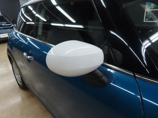 MINI クーパーD クラシック・トリム 3DOOR/アイランドブルー/認定中古車/禁煙車/衝突軽減ブレーキ/純正ナビゲーション/純正バックカメラ/ETC/LEDヘッドライト/AUTOライト/AUTOワイパー/オットマン/コンフォートアクセス(26枚目)