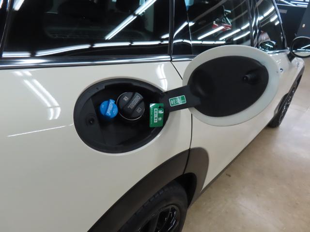 MINI クーパーSD クラブマン クラブマン/ペッパーホワイト/認定中古車/アダプティブクルーズコントロール/衝突軽減ブレーキ/純正ナビゲーション/純正バックカメラ/ETC付/LEDヘッドライト/コンフォートアクセス/AUTOライト(30枚目)