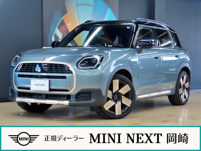 ＭＩＮＩ カントリーマンＳオール４　フェイバリット・トリム　認定中古車／カントリーマン／スモーキーグリーン／４ＷＤ／Ａｐｐｌｅｃａｒｐｌａｙ／ヘッドアップディスプレイ／アダプティブクルーズコントロール／衝突軽減ブレーキ／ドライブレコーダー／ＭＩＮＩＳＯＳコール（2枚目）