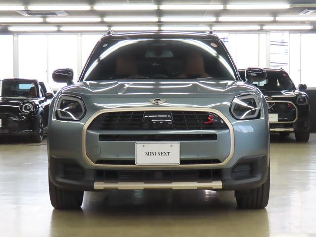 ＭＩＮＩ カントリーマンＳオール４　フェイバリット・トリム　認定中古車／カントリーマン／スモーキーグリーン／４ＷＤ／Ａｐｐｌｅｃａｒｐｌａｙ／ヘッドアップディスプレイ／アダプティブクルーズコントロール／衝突軽減ブレーキ／ドライブレコーダー／ＭＩＮＩＳＯＳコール（53枚目）
