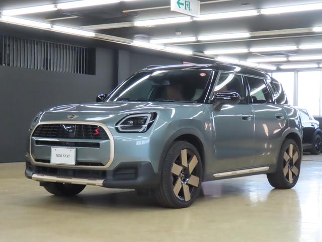ＭＩＮＩ カントリーマンＳオール４　フェイバリット・トリム　認定中古車／カントリーマン／スモーキーグリーン／４ＷＤ／Ａｐｐｌｅｃａｒｐｌａｙ／ヘッドアップディスプレイ／アダプティブクルーズコントロール／衝突軽減ブレーキ／ドライブレコーダー／ＭＩＮＩＳＯＳコール（60枚目）