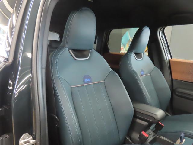 ＭＩＮＩ カントリーマンＳオール４　フェイバリット・トリム　認定中古車／カントリーマン／４ＷＤ／レジェンドグレー／アダプティブクルーズコントロール／Ａｐｐｌｅｃａｒｐｌａｙ／衝突軽減ブレーキ／ヘッドアップディスプレイ／ＬＥＤヘッドライト／コンフォートアクセス（32枚目）