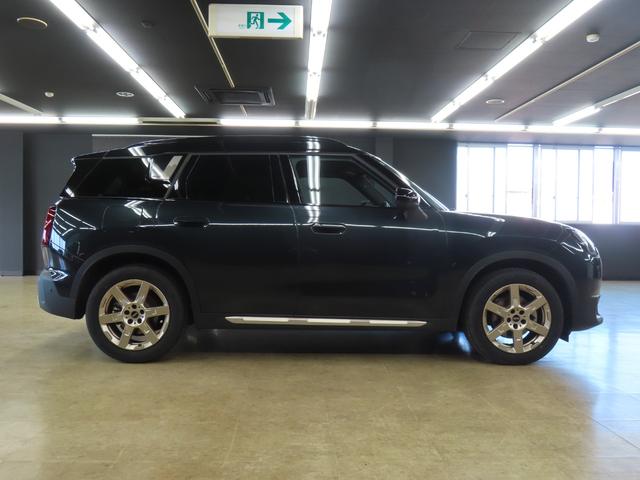 ＭＩＮＩ カントリーマンＳオール４　フェイバリット・トリム　認定中古車／カントリーマン／４ＷＤ／レジェンドグレー／アダプティブクルーズコントロール／Ａｐｐｌｅｃａｒｐｌａｙ／衝突軽減ブレーキ／ヘッドアップディスプレイ／ＬＥＤヘッドライト／コンフォートアクセス（54枚目）