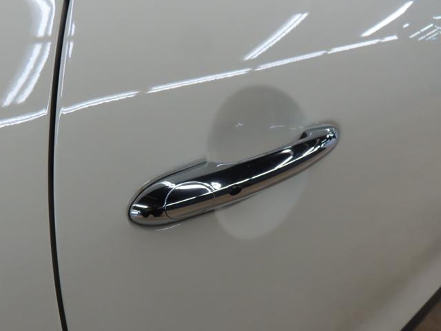MINI クーパーD クラシック・トリム 認定中古車・禁煙車・ペッパーホワイト・AppleCarPlay・純正バックカメラ・クルーズコントロール・PDC・純正アルミホイール・アンビエントライト・ユニオンジャックテールランプ(26枚目)