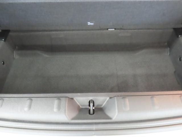 MINI クーパーD クラシック・トリム 認定中古車・禁煙車・ペッパーホワイト・AppleCarPlay・純正バックカメラ・クルーズコントロール・PDC・純正アルミホイール・アンビエントライト・ユニオンジャックテールランプ(53枚目)