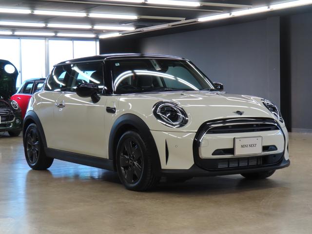 MINI クーパーD クラシック・トリム 認定中古車・禁煙車・ペッパーホワイト・AppleCarPlay・純正バックカメラ・クルーズコントロール・PDC・純正アルミホイール・アンビエントライト・ユニオンジャックテールランプ(55枚目)