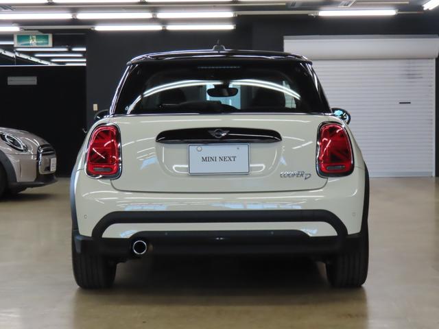 MINI クーパーD クラシック・トリム 認定中古車・禁煙車・ペッパーホワイト・AppleCarPlay・純正バックカメラ・クルーズコントロール・PDC・純正アルミホイール・アンビエントライト・ユニオンジャックテールランプ(58枚目)