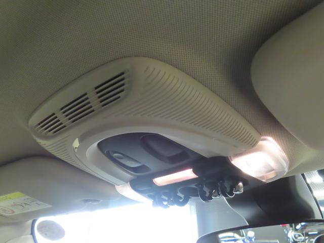 ＭＩＮＩ クーパー　認定中古車／５ＤＯＲ／エメラルドグレー／禁煙車／衝突軽減ブレーキ／純正ナビゲーション／純正バックカメラ／ＬＥＤヘッドライト／コンフォートアクセス／ＥＴＣ付／シートヒーター／オットマン／ＡＵＴＯライト（21枚目）