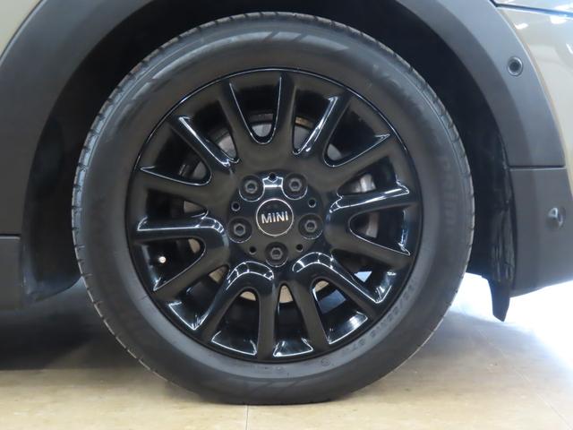 ＭＩＮＩ クーパー　認定中古車／５ＤＯＲ／エメラルドグレー／禁煙車／衝突軽減ブレーキ／純正ナビゲーション／純正バックカメラ／ＬＥＤヘッドライト／コンフォートアクセス／ＥＴＣ付／シートヒーター／オットマン／ＡＵＴＯライト（32枚目）
