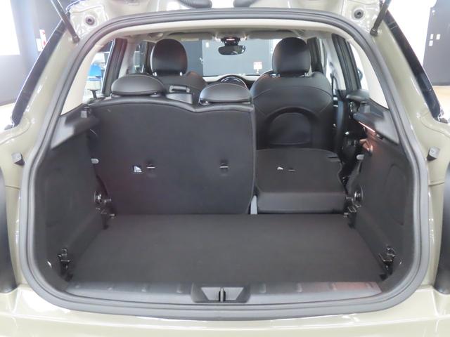 ＭＩＮＩ クーパー　認定中古車／５ＤＯＲ／エメラルドグレー／禁煙車／衝突軽減ブレーキ／純正ナビゲーション／純正バックカメラ／ＬＥＤヘッドライト／コンフォートアクセス／ＥＴＣ付／シートヒーター／オットマン／ＡＵＴＯライト（48枚目）