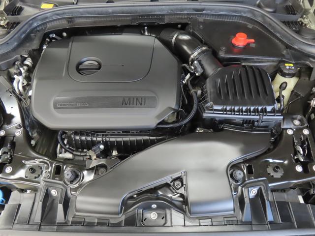 ＭＩＮＩ クーパー　認定中古車／５ＤＯＲ／エメラルドグレー／禁煙車／衝突軽減ブレーキ／純正ナビゲーション／純正バックカメラ／ＬＥＤヘッドライト／コンフォートアクセス／ＥＴＣ付／シートヒーター／オットマン／ＡＵＴＯライト（61枚目）