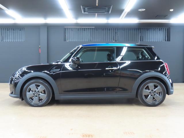 MINI クーパー 認定中古車/3DOOR/エニグマティックブラック/マルチトーンルーフ/禁煙車/衝突軽減ブレーキ/純正バックカメラ/ETC付/LEDヘッドライト/コンフォートアクセス/AUTOライト/AUTOワイパー(56枚目)