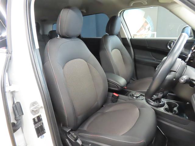 MINI クーパーD クロスオーバー 認定中古車/クロスオーバー/ライトホワイト/禁煙車/アダプティブクルーズコントロール/衝突軽減ブレーキ/純正ナビゲーション/純正バックカメラ/ETC付/LEDヘッドライト/コンフォートアクセス(37枚目)