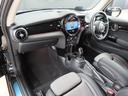 クーパーＳ　クラシック・トリム　３ＤＯＯＲ／エニグマティックブラック／禁煙車／Ａｐｐｌｅ　ｃａｒ　ｐｌａｙ／衝突軽減ブレーキ／純正バックカメラ／ＥＴＣ付／ＬＥＤヘッドライト／ＡＵＴＯライト／ＡＵＴＯワイパー／コンフォートアクセス（41枚目）