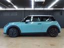 クーパーC フェイバリット・トリム 3DOOR/オーシャンウェーブグリーン/Apple car play/ヘッドアップディスプレイ/アダプティブクルーズコントロール/衝突軽減ブレーキ/純正ナビゲーション/純正バックカメラ/ETC付(52枚目)