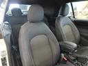 運転席:大きなシミ・汚れ・ほつれは発見できませんでした。