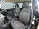 助手席：特に大きなシミ・ほつれ・汚れ等は確認できませんでした。