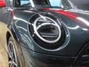 ジョンクーパーワークス　ジョンクーパーワークストリム　認定中古車／３ＤＯＯＲ／レジェンドグレー／ジョンクーパーワークス／禁煙車／アダプティブクルーズコントロール／衝突軽減ブレーキ／Ａｐｐｌｅｃａｒｐｌａｙ／純正ナビゲーション／純正バックカメラ／ＥＴＣ付（25枚目）