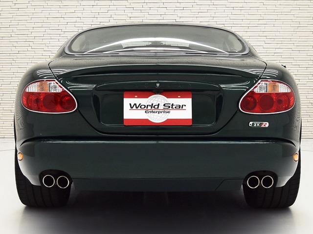 ＸＫ ＸＫＲ　４．２　２０インチデトロイトＲＰｅｒｆｏｒｍａｎｃｅＡＷ　ベージュレザーシート　メモリー付きパワーシート　シートＨ　ウッドインテリアトリム　レザーウッドステアリングコラム　電動ステアリングコラム　禁煙車（4枚目）