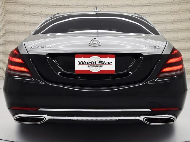 Ｓ６５０　ファーストクラスパッケージ　ＯＰ２０７　デジーノスタイルＰＫＧ　シルクベージュ／チタニウムグレーパール　フルレザー仕様　前後シートＨ＆ベンチレーター　リアエンターテイメントシステム　ブルメスターサウンド　左右独立シート(8枚目)