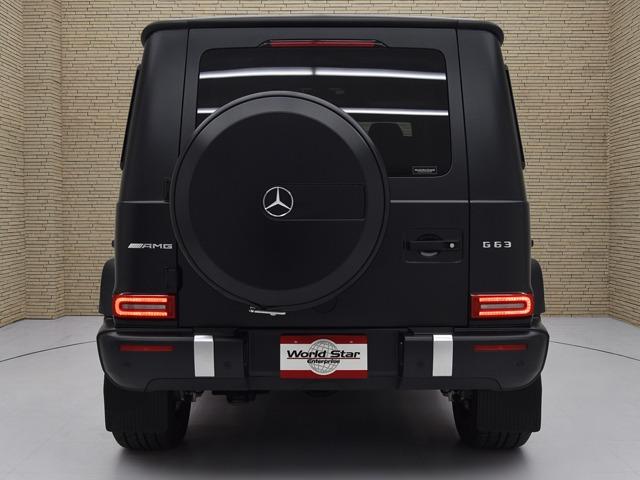 Ｇ６３　ＯＰ２２０　マヌファクトゥーアプログラム＋　Ｇマヌファクトゥーアインテリア＋ＰＫＧ　ＡＭＧ２１ｉｎＡＷ　ボディ同色スペアタイヤリング　グレーブラックツートンレザーシート　フルレザー仕様　３６０°カメラ(8枚目)