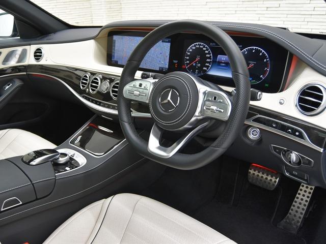 Ｓ４５０エクスクルーシブ　スポーツリミテッド　特別仕様車　ポーセレンナッパレザーシート　Ｆベンチレーター　パノラマＳＲ　ＡＭＧ２０ｉｎマルチスポークＡＷ　ブルメスターサウンド　ＡＭＧスタイリングＰＫＧ　ヘッドアップディスプレイ　エアバランスＰＫＧ(11枚目)