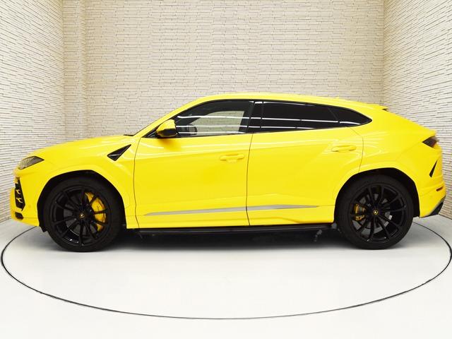 ウルス（ランボルギーニ）ベースグレード OP645 22yモデル 4シートコンフィギレーション 23inAW バング＆オルフセンアドバンスド ...