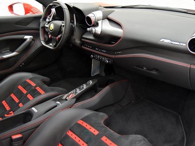 Ｆ８トリブート Ｆ１　ＯＰ７０６　カーボンファイバーＬＥＤ付ドライバーゾーン／リアディフューザー／Ｆスポイラー　サスペンションリフター　２０ｉｎＡＷ　デイトナカーボンファイバーレーシングシート　カーボンセラミックブレーキ（10枚目）