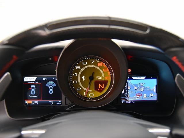 Ｆ８トリブート Ｆ１　ＯＰ７０６　カーボンファイバーＬＥＤ付ドライバーゾーン／リアディフューザー／Ｆスポイラー　サスペンションリフター　２０ｉｎＡＷ　デイトナカーボンファイバーレーシングシート　カーボンセラミックブレーキ（20枚目）