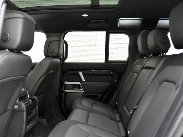 LAND ROVER DEFENDER 110X-DYNAMIC HSE D300 Best Japan Spec Recon Car for Import Malaysia