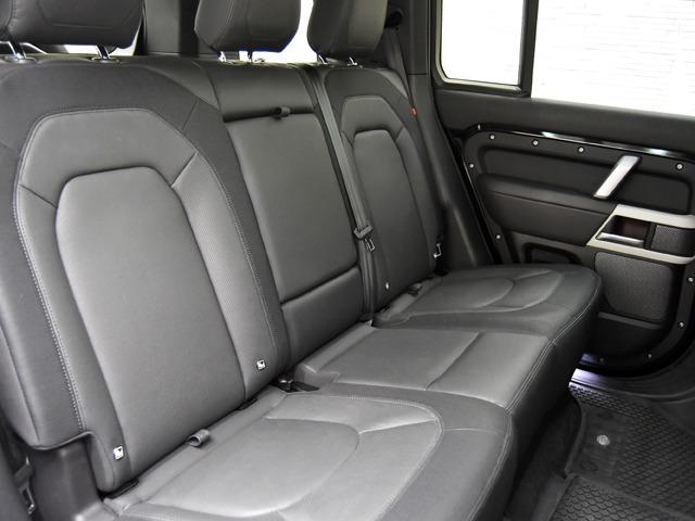 LAND ROVER DEFENDER 110X-DYNAMIC HSE D300 Best Japan Spec Recon Car for Import Malaysia