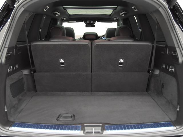 ＧＬＳ ＧＬＳ４５０ｄ　４マチック　ＥＤブラックスターズ　ＡＭＧライン　特別仕様車　ナイトＰＫＧ　ＡＭＧ２２ｉｎＡＷ　パノラマＳＲ　黒革　Ｆベンチレーター　ハイグロスブラックフローイングラインピアノラッカーウッドトリム　ブルメスター　ＡＭＧラインエクステリア（19枚目）