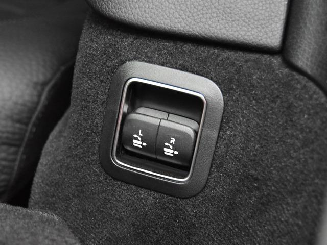 ＧＬＳ ＧＬＳ４５０ｄ　４マチック　ＥＤブラックスターズ　ＡＭＧライン　特別仕様車　ナイトＰＫＧ　ＡＭＧ２２ｉｎＡＷ　パノラマＳＲ　黒革　Ｆベンチレーター　ハイグロスブラックフローイングラインピアノラッカーウッドトリム　ブルメスター　ＡＭＧラインエクステリア（26枚目）