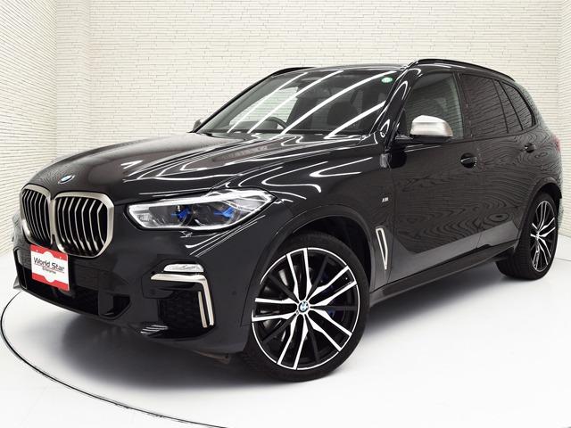 Ｘ５ Ｍ５０ｉ　ＯＰ１３０　コンフォートＰＫＧ　２２ｉｎＡＷ　パノラマＳＲ　プラスＰＫＧ　ハーマンカードン　茶革　Ｆベンチレーター　前後シートＨ　メモリー付パワーシート　ドライビングアシストプロフェッショナル　ＡＣＣ（3枚目）