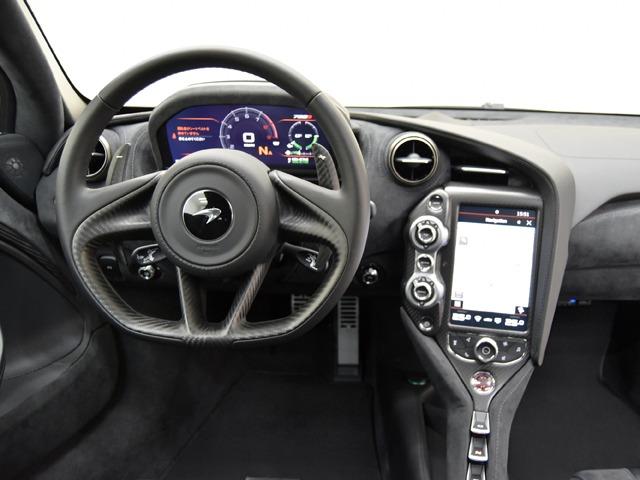 ７２０Ｓ ベースグレード　パフォーマンス　ＯＰ１０３８　２０１９ｙモデル　カーボンファイバーエクステリアアップグレードパック２／パック３　カーボンファイバーＲディフューザー　ＭＳＯＤｅｆｉｎｅｄカーボンファイバーＲエアロブリッジ　Ｒカメラ（11枚目）