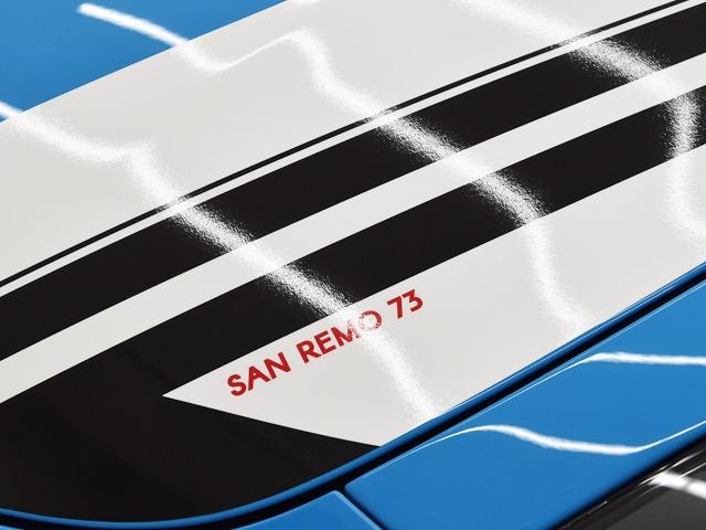 Ａ１１０ サン　レモ　７３　世界限定２００台　サンレモ７３専用デカール　カーボンルーフ　ＬＥＤヘッドライト　サベルト製バケットシート　前後Ｐセンサー＆Ｂカメラ　１８ｉｎＡＷ　アップルカープレイ　グレーステッチインテリア　禁煙（22枚目）