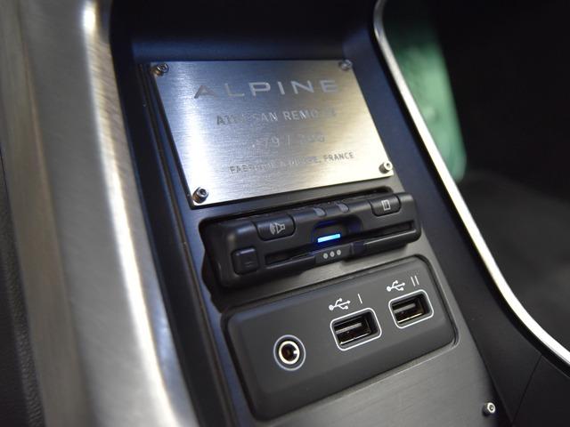 Ａ１１０ サン　レモ　７３　世界限定２００台　サンレモ７３専用デカール　カーボンルーフ　ＬＥＤヘッドライト　サベルト製バケットシート　前後Ｐセンサー＆Ｂカメラ　１８ｉｎＡＷ　アップルカープレイ　グレーステッチインテリア　禁煙（29枚目）