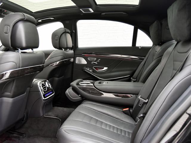 Ｓクラス Ｓ５６０　４マチックロング　スポーツリミテッド　特別仕様車　パノラマＳＲ　ＡＭＧ２０ｉｎＡＷ　黒革　前後シートＨ＆ベンチレーター　ブルメスター　３６０°カメラ　レーダーセーフティＰＫＧ　ＡＭＧスタイリングＰＫＧ　エアバランスＰＫＧ　ヘッドアップＤ（24枚目）