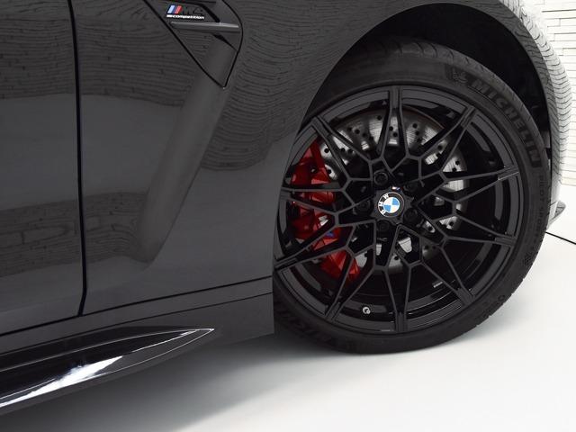 Ｍ４ Ｍ４クーペ　コンペティション　Ｍ　ｘＤｒｉｖｅ　フルレザーメリノ　オレンジ／ブラックレザー　Ｐアシスト＋　オートマチックテールゲート　ヘッドアップＤ　ハーマンカードン　Ｆ１９Ｒ２０ｉｎＡＷ　ＦシートＨ　サンプロテクションガラス　コンフォートアクセス（20枚目）