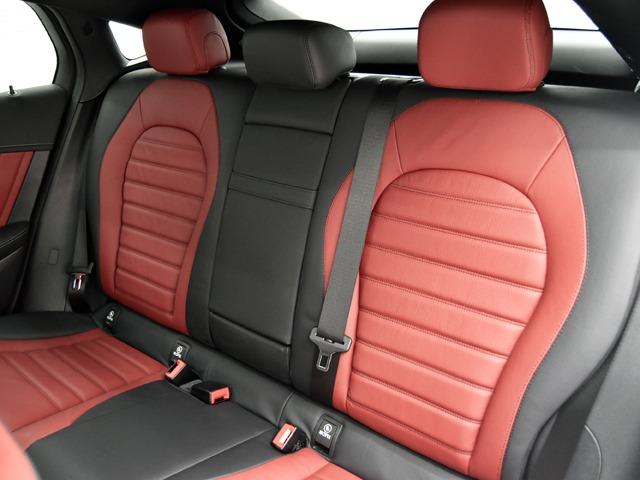 ＧＬＣ ＧＬＣ４３　４マチッククーペ　レザーエクスクルーシブＰＫＧ　ガラスＳＲ　赤黒革　前後シートＨ　ヘッドアップＤ　エアバランスＰＫＧ　ＡＭＧ２０ｉｎＡＷ　ＡＭＧスタイリングＰＫＧ　３６０°カメラ　レーダーセーフティＰＫＧ　パワーテールゲート　メモリー付パワーシート（13枚目）