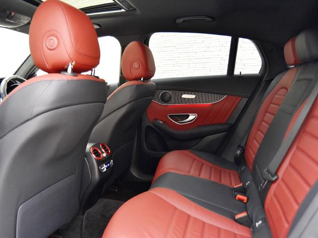 ＧＬＣ ＧＬＣ４３　４マチッククーペ　レザーエクスクルーシブＰＫＧ　ガラスＳＲ　赤黒革　前後シートＨ　ヘッドアップＤ　エアバランスＰＫＧ　ＡＭＧ２０ｉｎＡＷ　ＡＭＧスタイリングＰＫＧ　３６０°カメラ　レーダーセーフティＰＫＧ　パワーテールゲート　メモリー付パワーシート（15枚目）