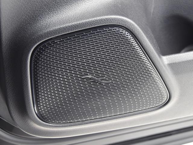 ＧＬＢ ＧＬＢ２００ｄ　ＡＭＧライン　アドバンスドＰＫＧ　ヘッドアップＤ　ＡＭＧ１９ｉｎＡＷ　ブラックハーフレザー　ＦシートＨ　レーダーセーフティＰＫＧ　３６０°カメラ　パワーテールゲート　メモリー付パワーシート　純正ナビＴＶ　ＡＣＣ（18枚目）