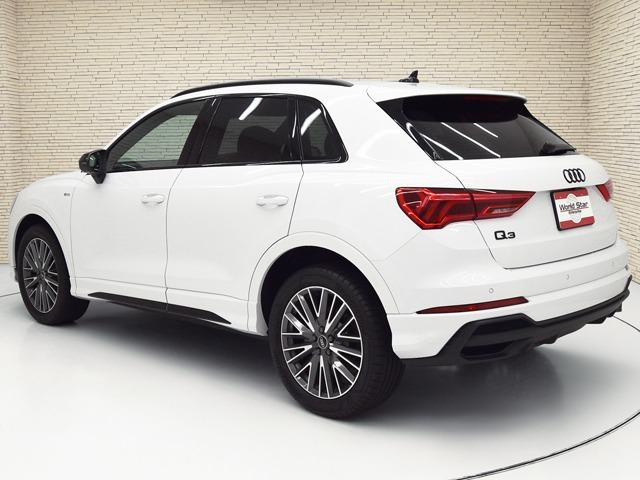 Ｑ３ ３５ＴＦＳＩ　Ｓライン　パノラマＳＲ　コンビニエンス＆アシスタンスＰＫＧ　ブラックアウディリング＆ブラックスタイリングＰＫＧ　プラスＰＫＧ　黒革　Ｆ１９Ｒ２０ｉｎＡＷ　ＬＥＤヘッドライト　ＭＭＩナビ　バーチャルコックピット（2枚目）